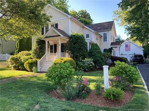 10 Bailey Avenue