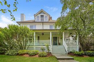 264 Rowayton Avenue