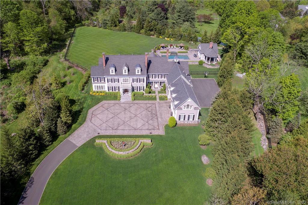 417 Ridgebury Road — exterior photo