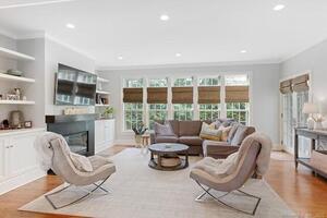 92 Hoyt Street, Unit 92
