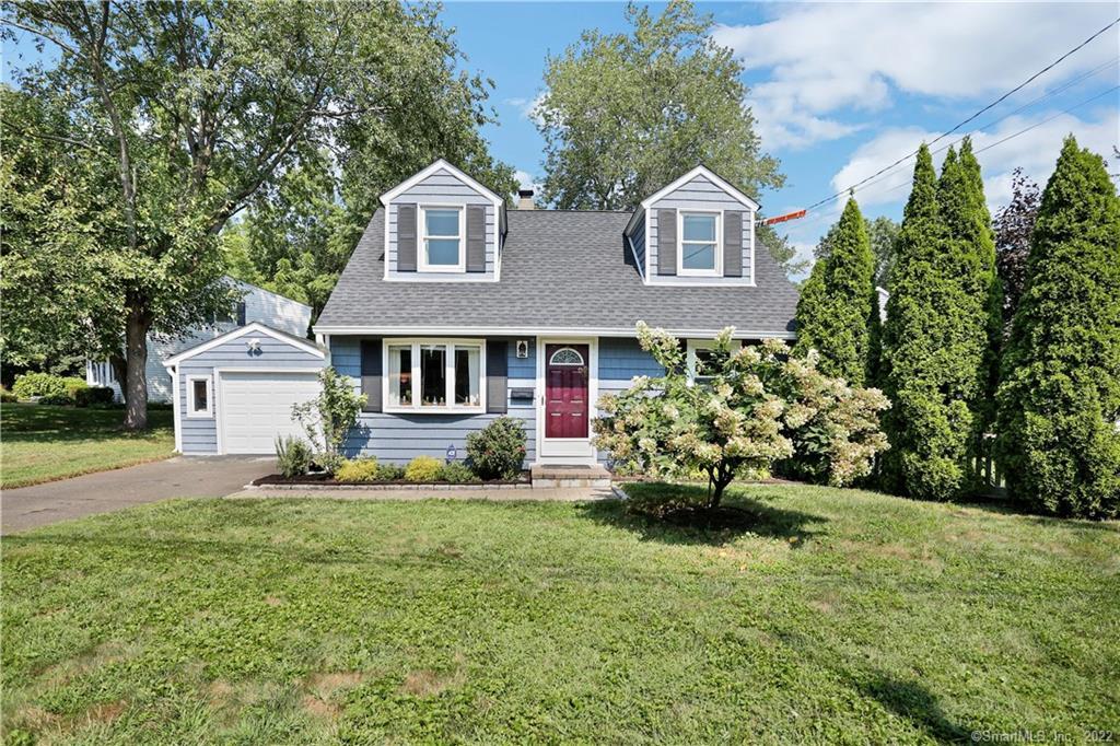 3 Old Barn Road — exterior photo
