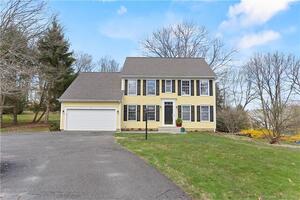 38 Mountain Road