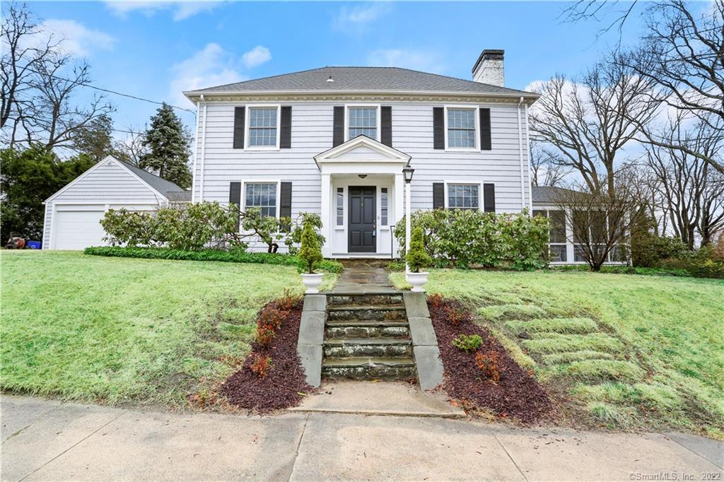6 Merrill Road — exterior photo