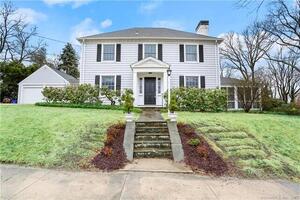6 Merrill Road