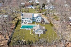 16 Salem Road