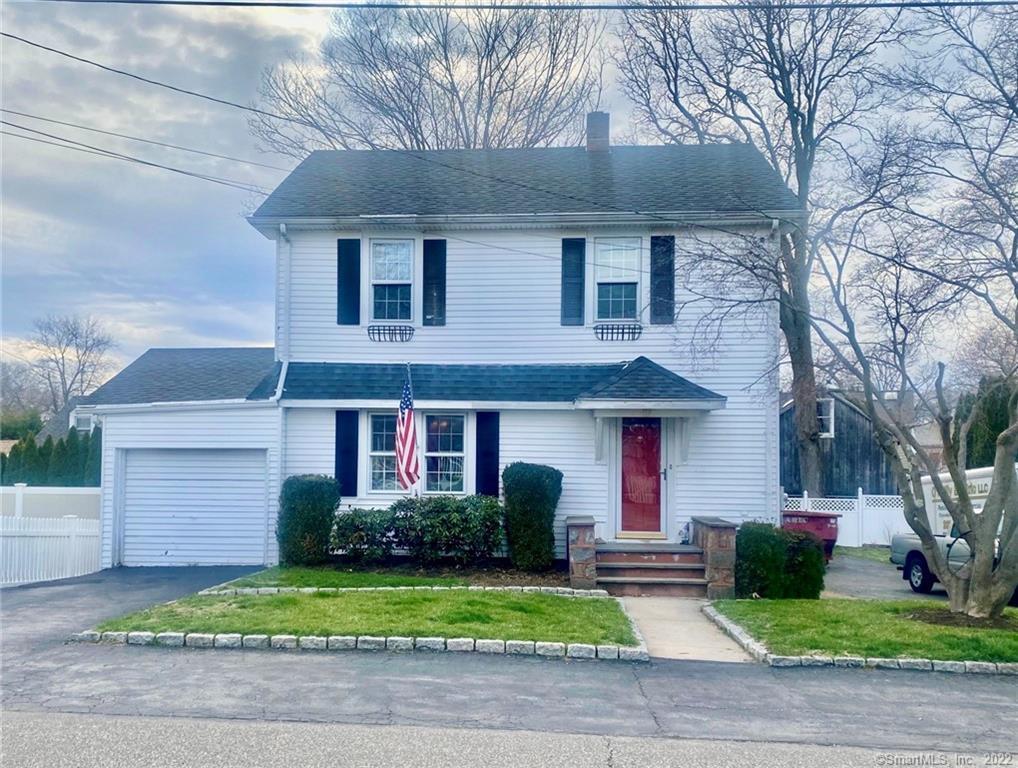 17 Joseph Street — exterior photo