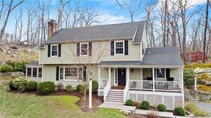 14 Ravenwood Drive