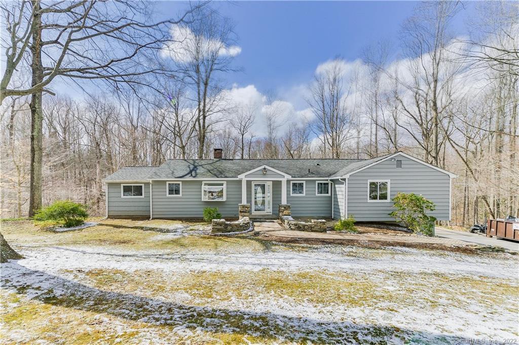 7 Kale Davis Road — exterior photo