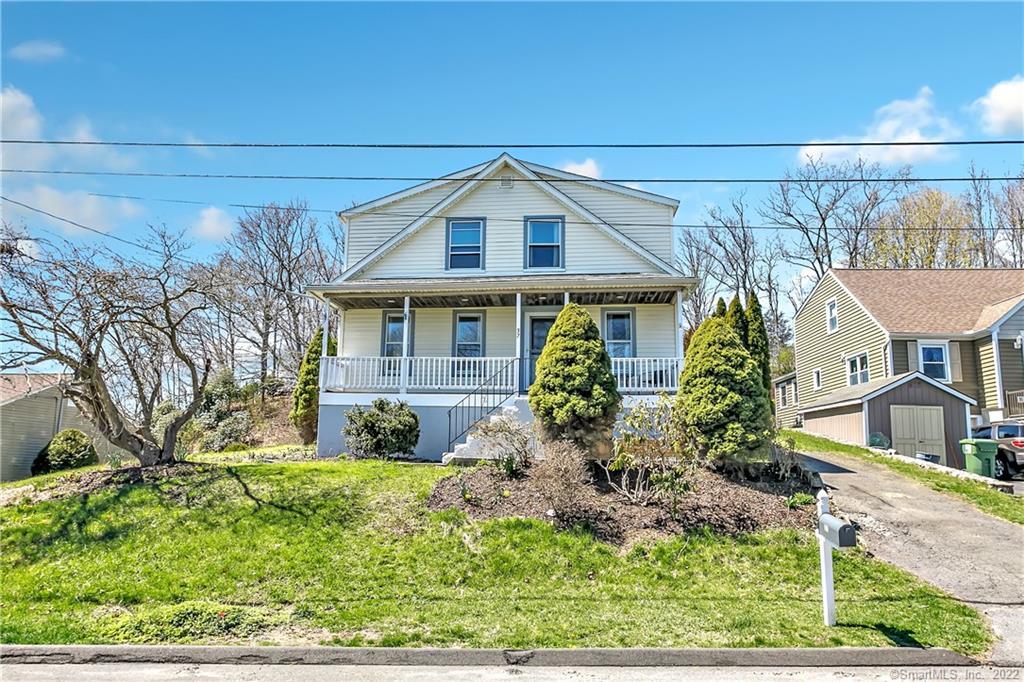37 Morris Avenue — exterior photo