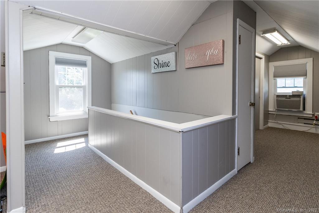 105 Newton Terrace photo 40