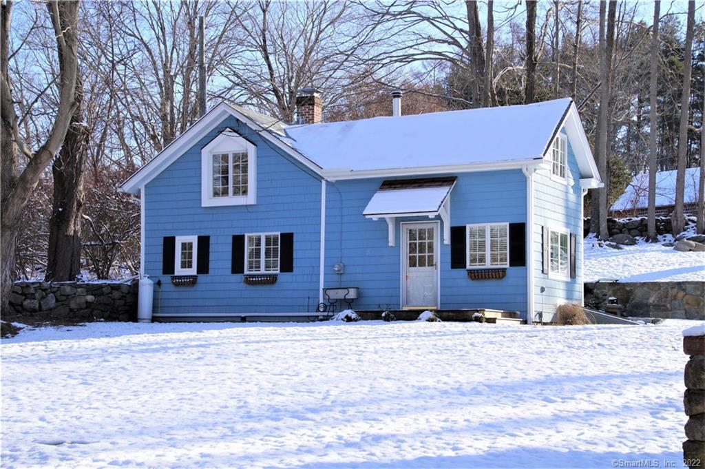 Homes for sale in Old Lyme, CT | 134 Sterling City Rd, Old Lyme, CT 06371 | MLS# 170222317