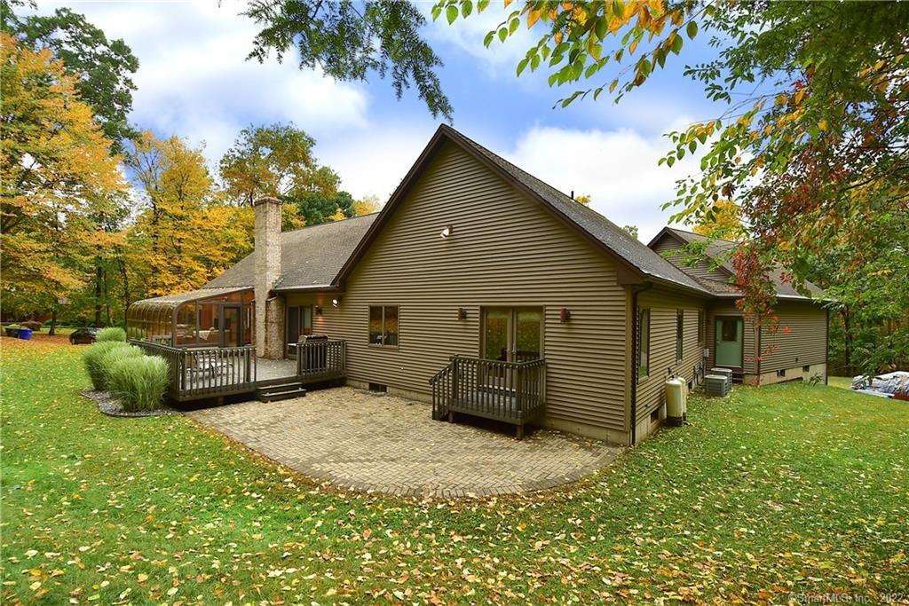 4 Deer Run Drive, Ellington, CT 06029 - Thumbnail 4