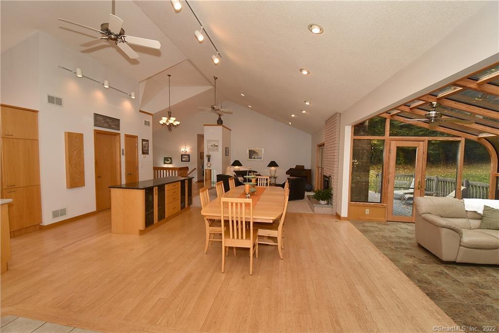 4 Deer Run Drive, Ellington, CT 06029 - Thumbnail 6