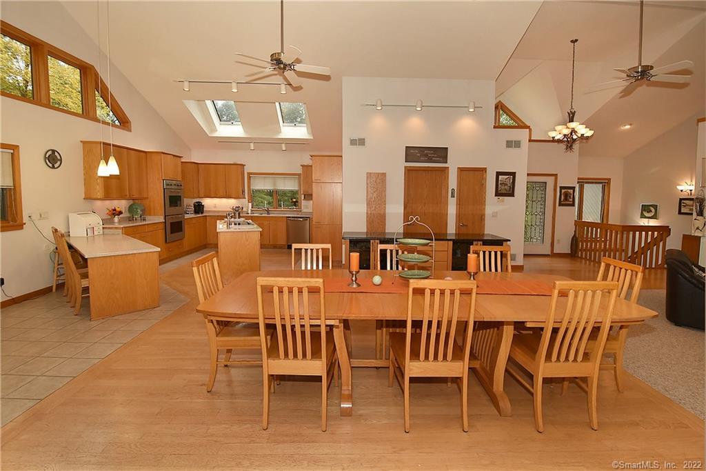 4 Deer Run Drive, Ellington, CT 06029 - Thumbnail 8