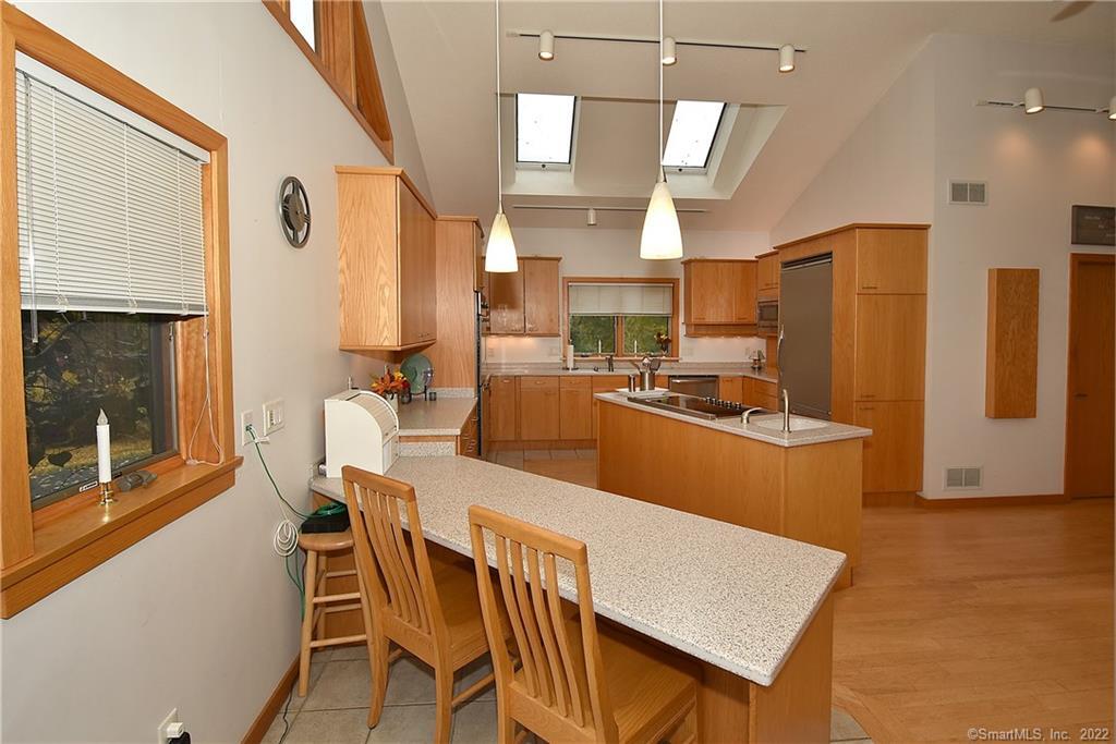 4 Deer Run Drive, Ellington, CT 06029 - Thumbnail 14