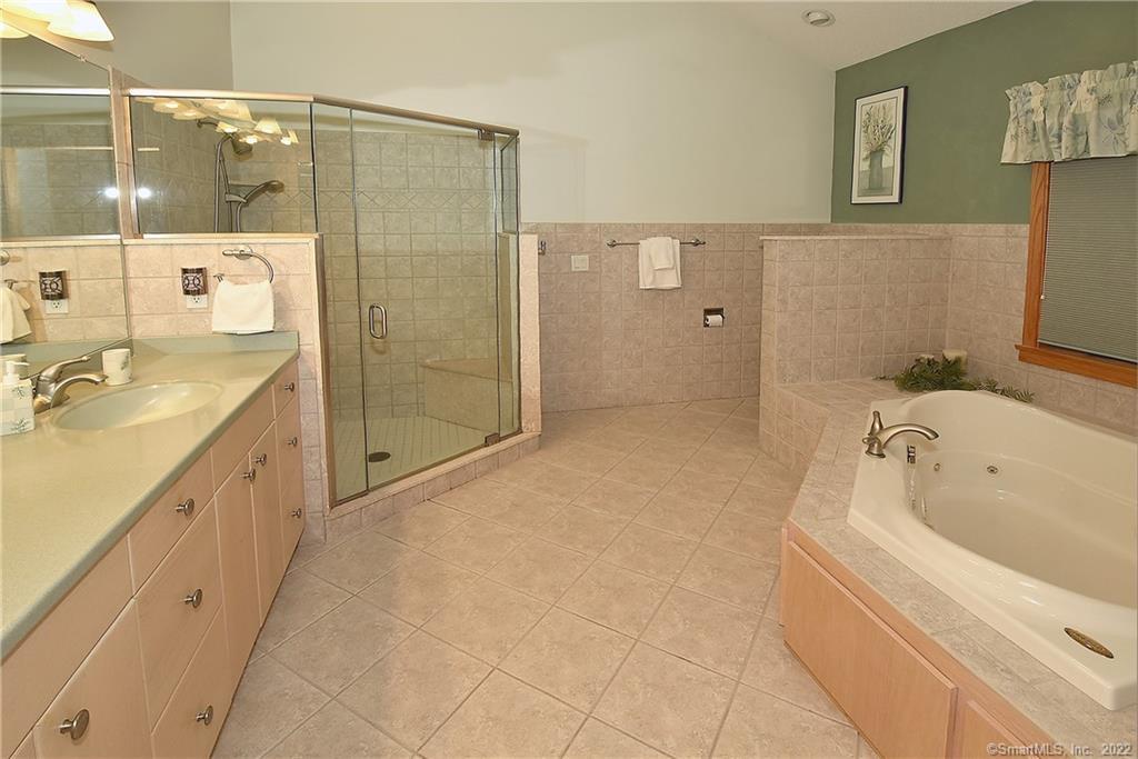 4 Deer Run Drive, Ellington, CT 06029 - Thumbnail 31