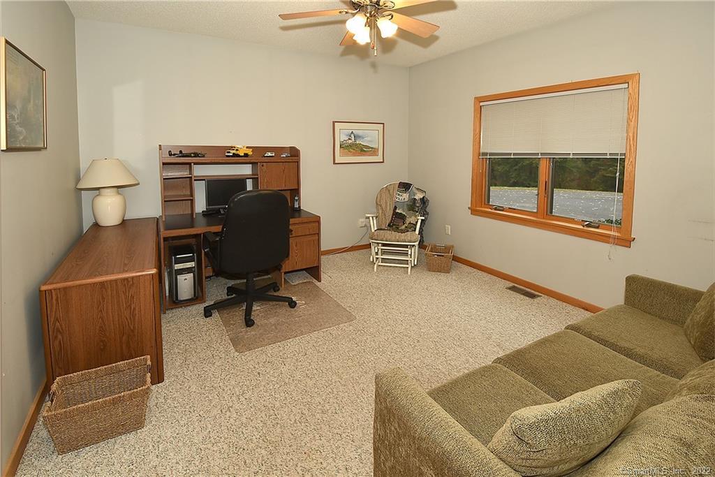 4 Deer Run Drive, Ellington, CT 06029 - Thumbnail 36