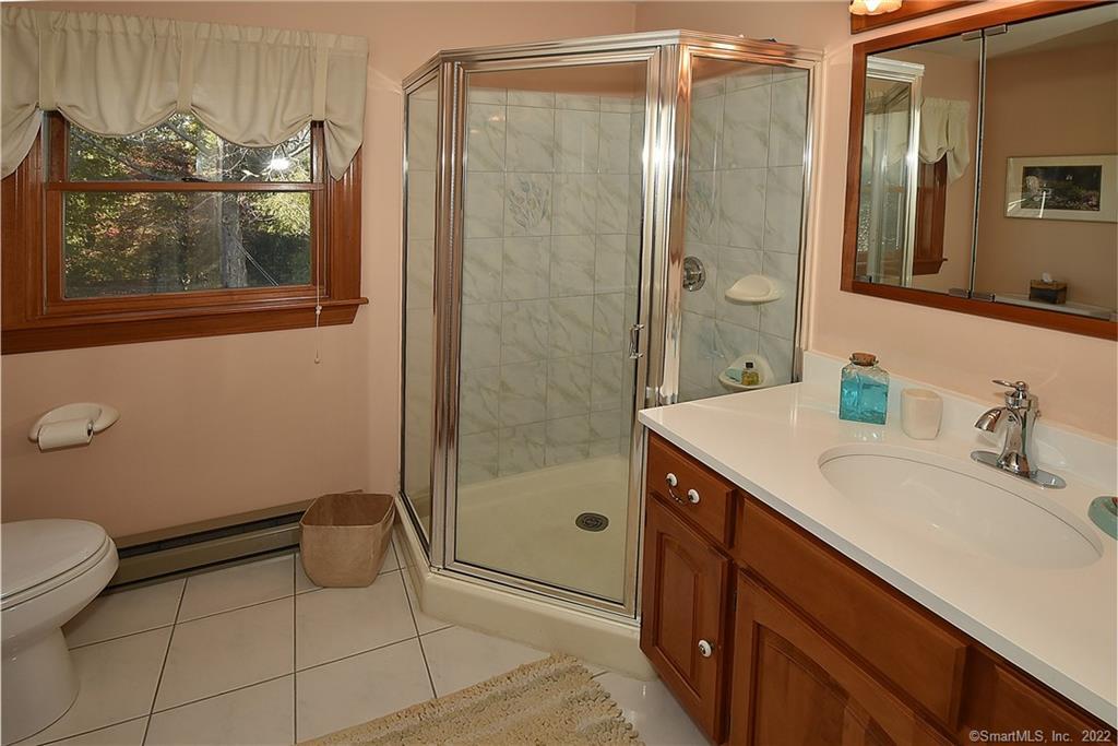 18 Bowers Street, Manchester, CT 06042 - Thumbnail 19