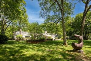 232 Newtown Turnpike