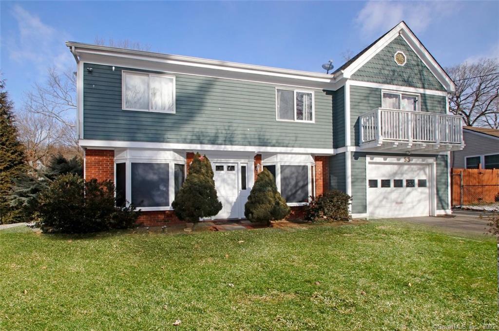 53 Ashton Road — exterior photo