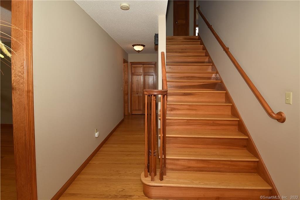 40 Chatham Fields Road, East Hampton, CT 06424 - Thumbnail 3