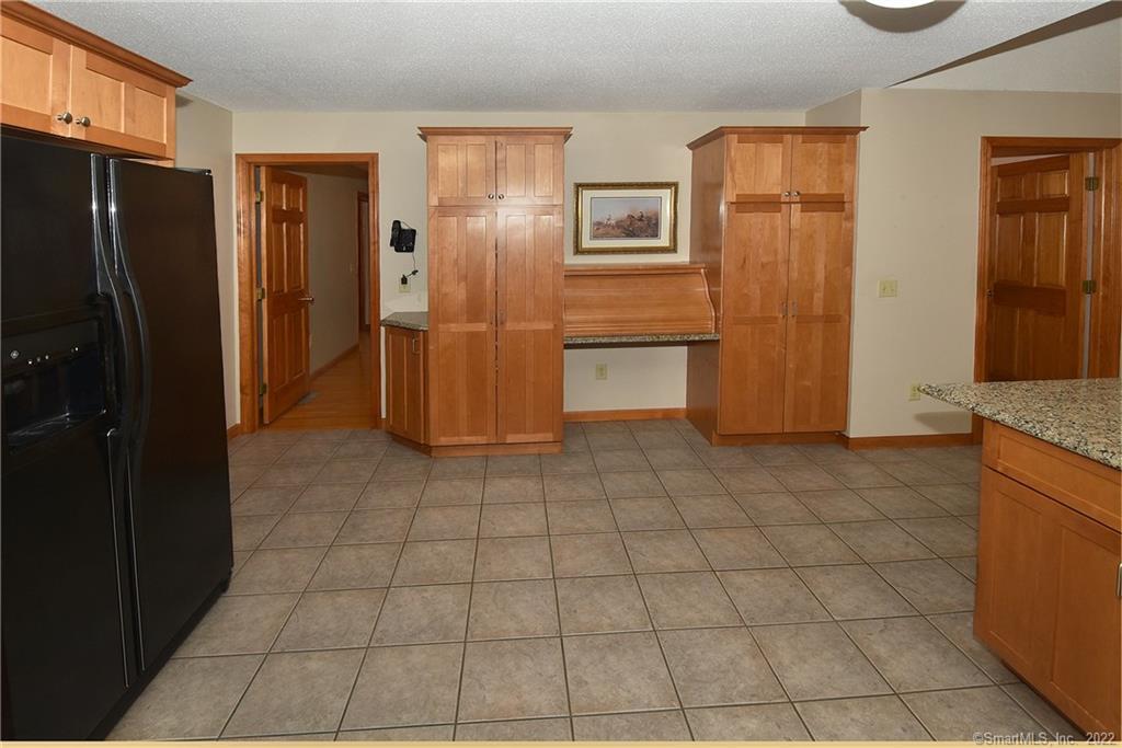 40 Chatham Fields Road, East Hampton, CT 06424 - Thumbnail 9