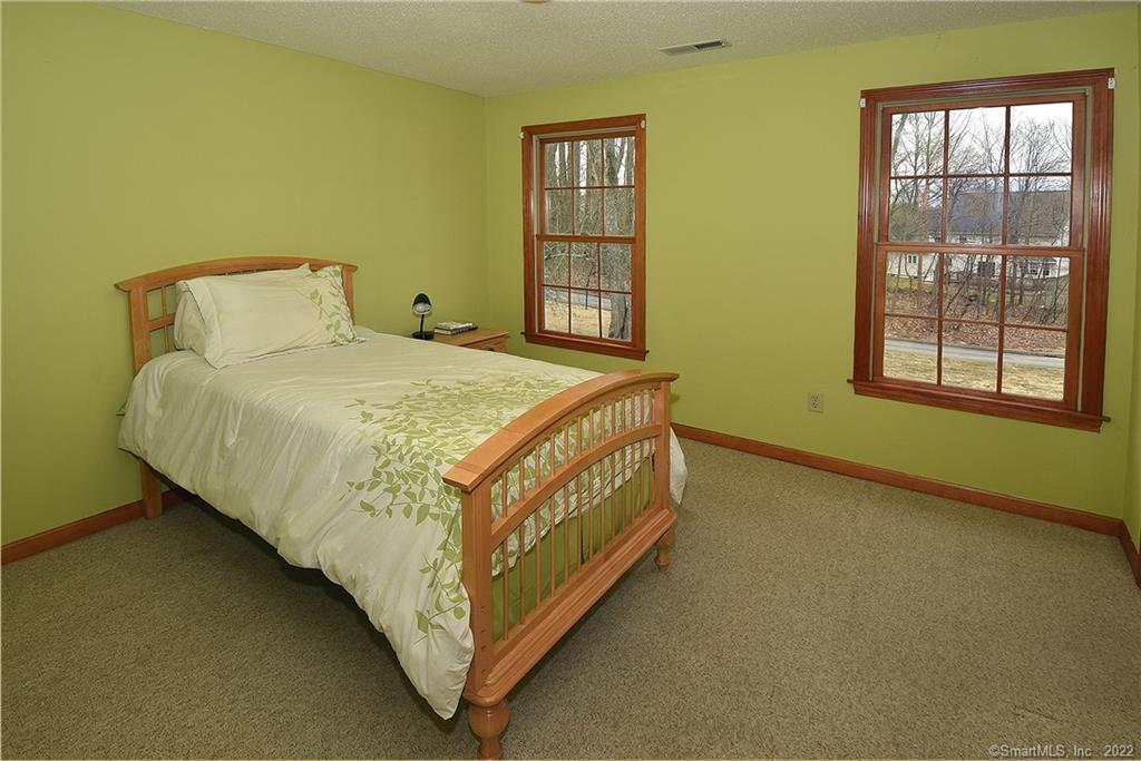 40 Chatham Fields Road, East Hampton, CT 06424 - Thumbnail 24