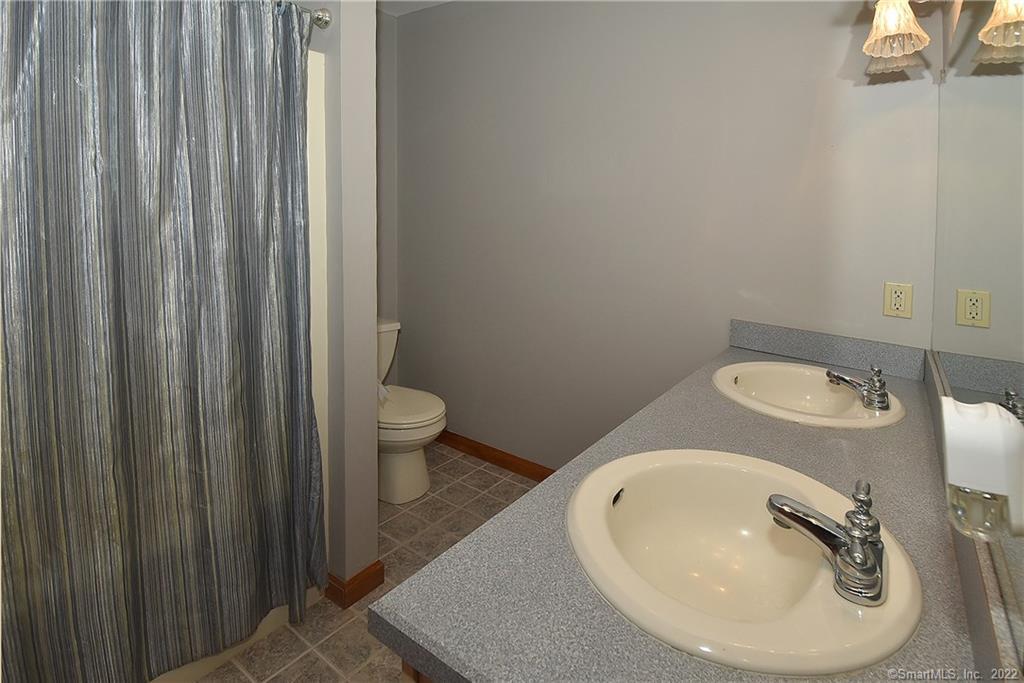 40 Chatham Fields Road, East Hampton, CT 06424 - Thumbnail 32