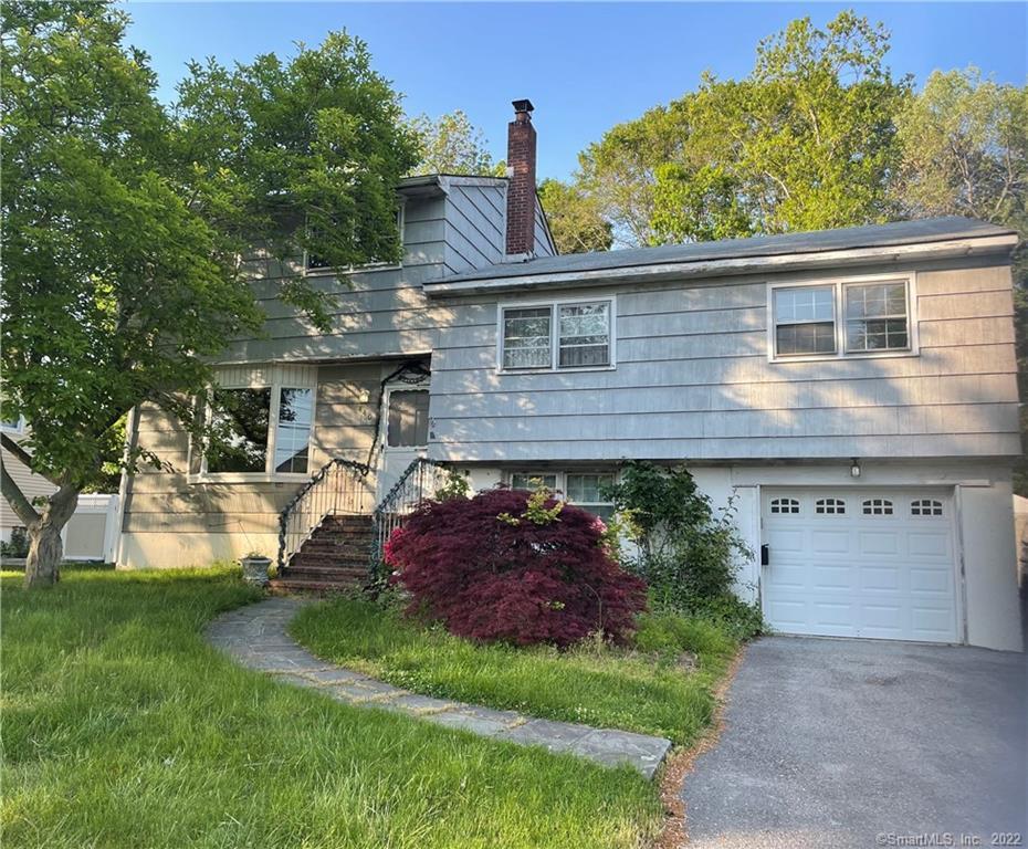 440 Pemburn Drive — exterior photo
