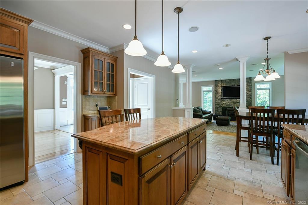 30 Bergen Lane, Wolcott, Connecticut 06716 MLS 170374678 Regency Real Estate