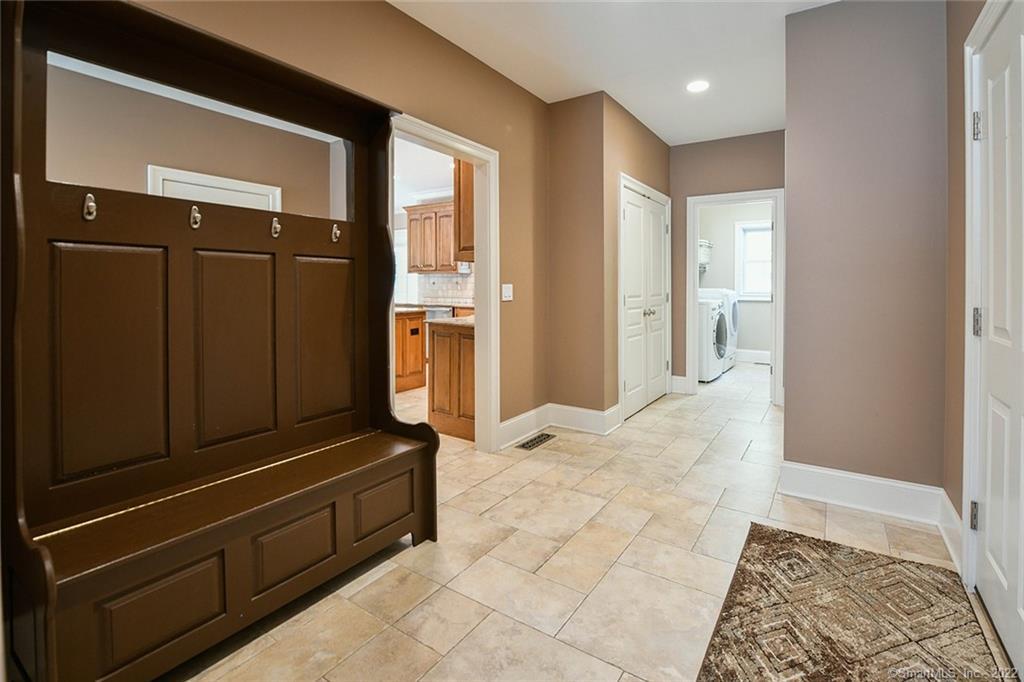 30 Bergen Lane, Wolcott, Connecticut 06716 MLS 170374678 Regency Real Estate