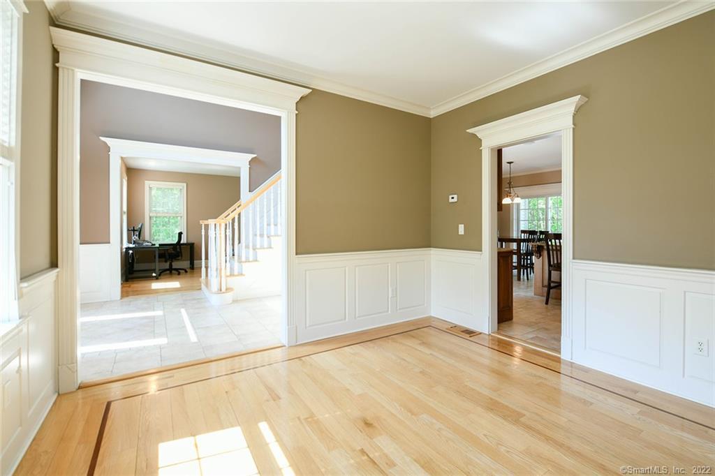 30 Bergen Lane, Wolcott, Connecticut 06716 MLS 170374678 Regency Real Estate