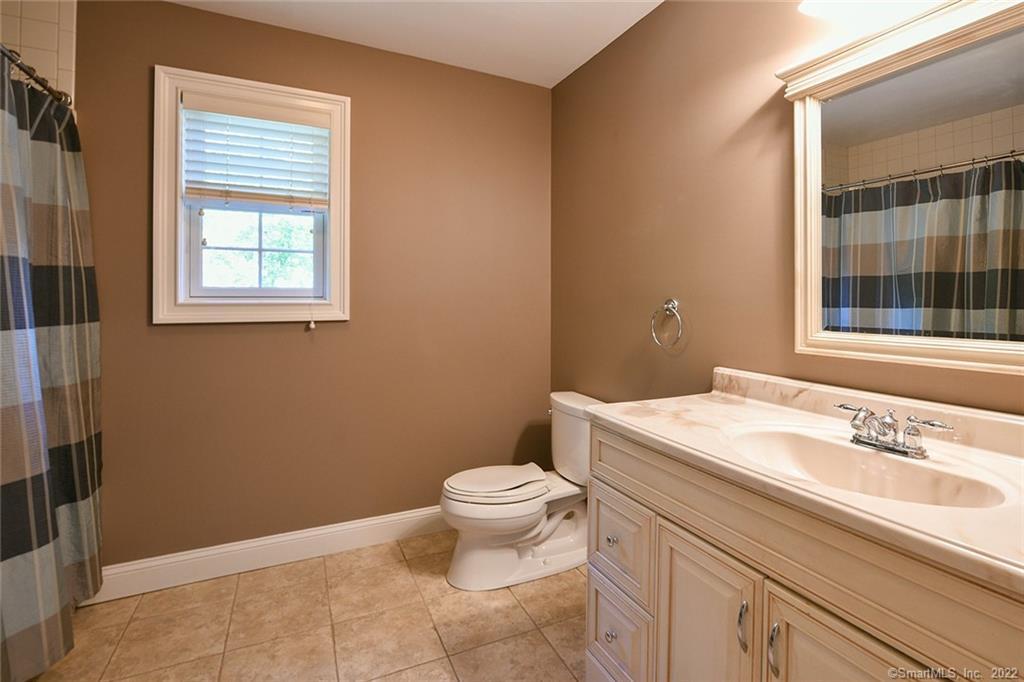 30 Bergen Lane, Wolcott, Connecticut 06716 MLS 170374678 Regency Real Estate