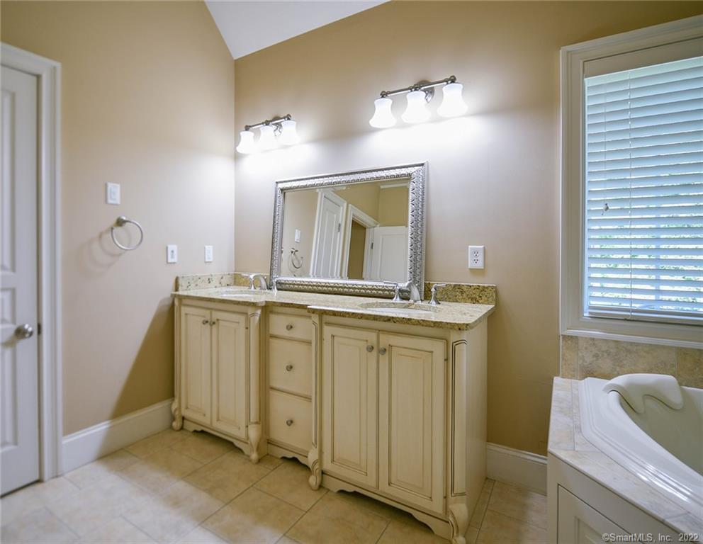 30 Bergen Lane, Wolcott, Connecticut 06716 MLS 170374678 Regency Real Estate