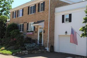 205 Main Street, Unit 4
