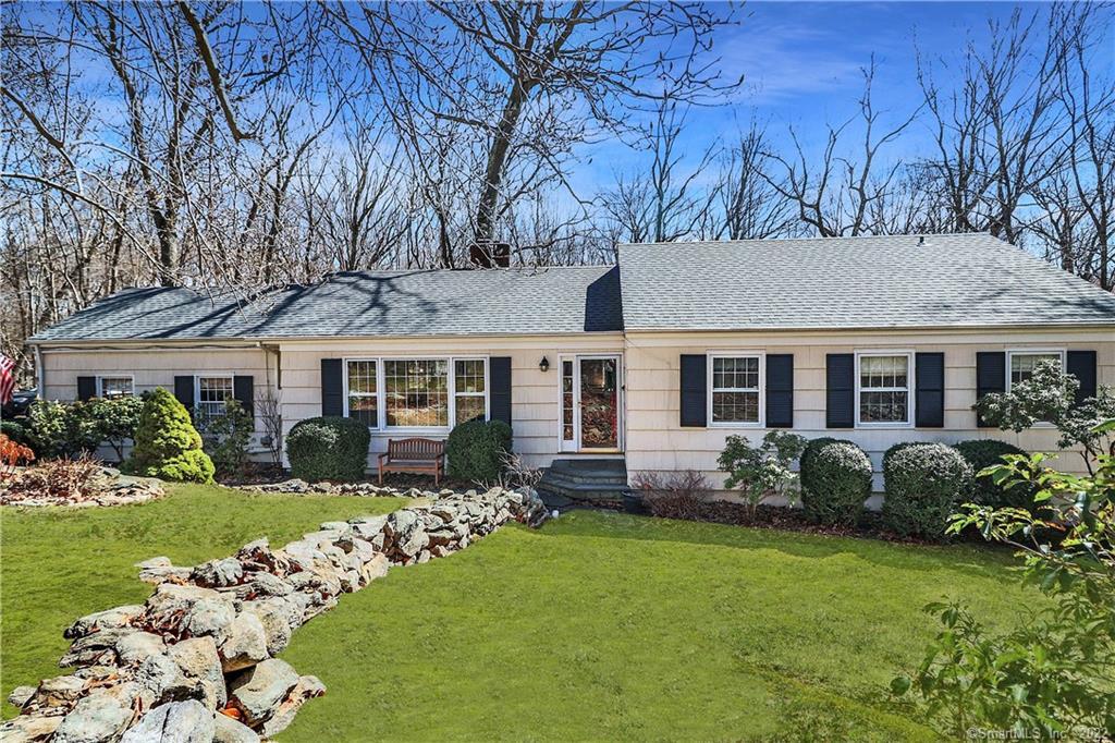219 Godfrey Road — photo 1