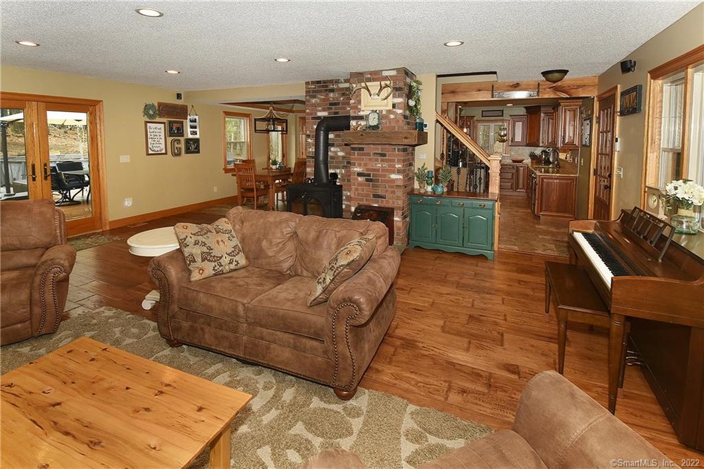 18 Old Cemetery Road, Willington, CT 06279 - Thumbnail 6