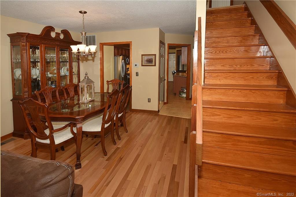 1305 Mill Pond Drive, South Windsor, CT 06074 - Thumbnail 9