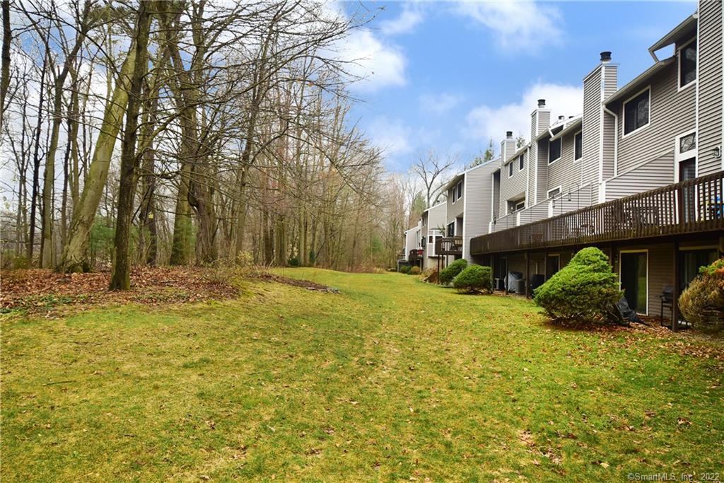 1305 Mill Pond Drive, South Windsor, CT 06074 - Thumbnail 20