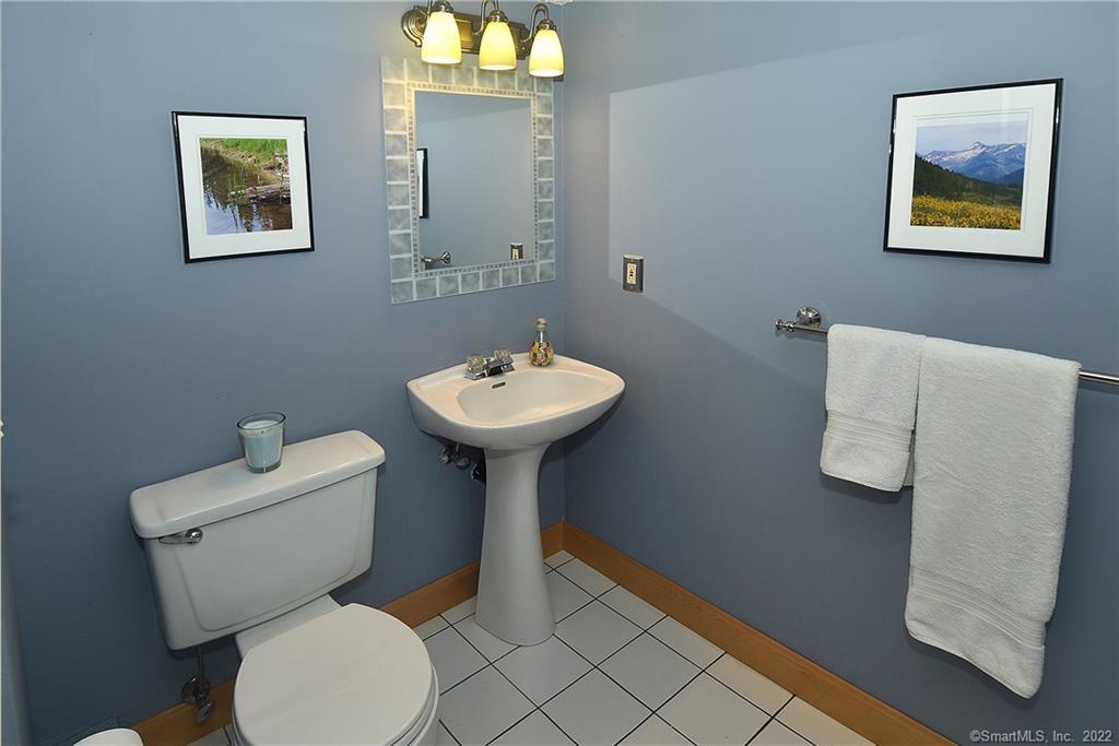 1305 Mill Pond Drive, South Windsor, CT 06074 - Thumbnail 34