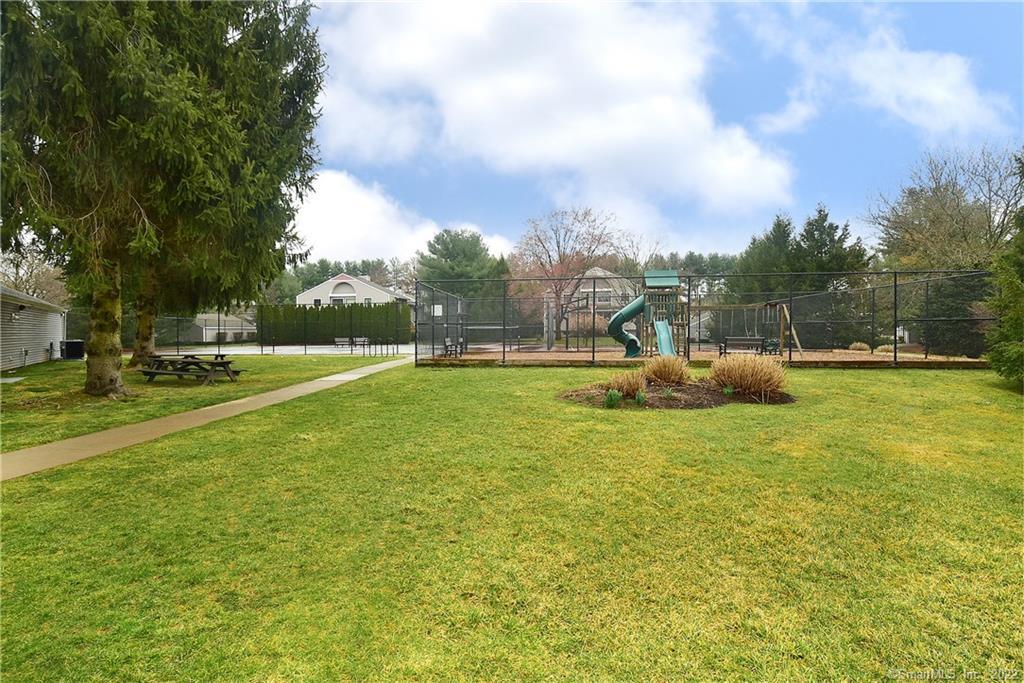 1305 Mill Pond Drive, South Windsor, CT 06074 - Thumbnail 40