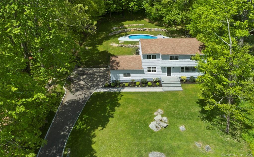 56 Cousins Road — exterior photo