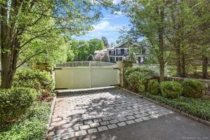 171 Weston Road