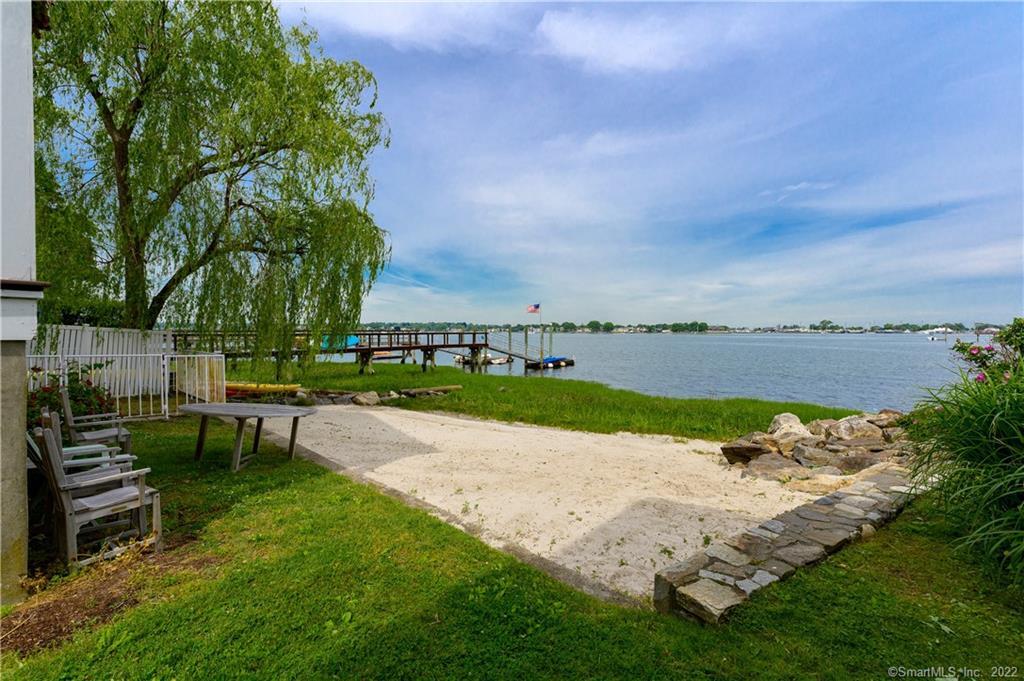 3 Seabreeze Place — exterior photo