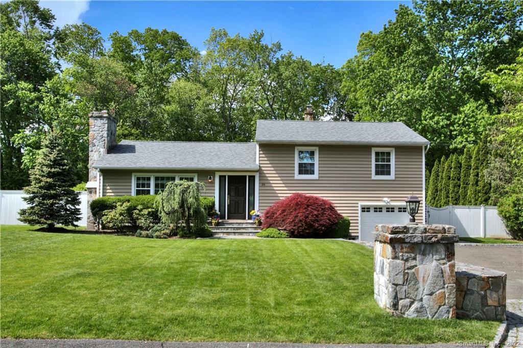 36 Westwood Road — exterior photo