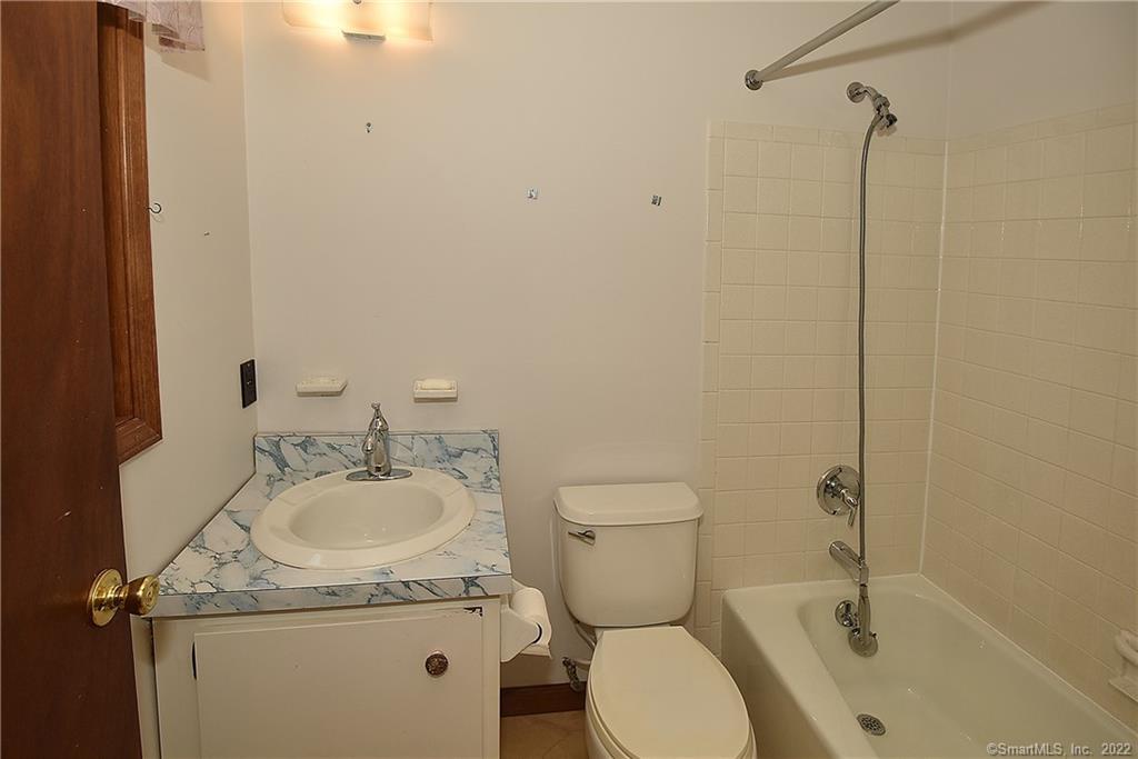 16 Kevin Drive, Vernon, CT 06066 - Thumbnail 17