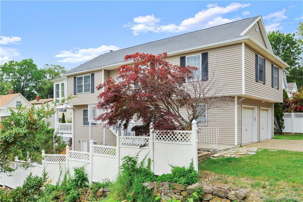 59 Deerfield Street — exterior photo