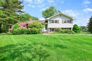 398 Greens Farms Road