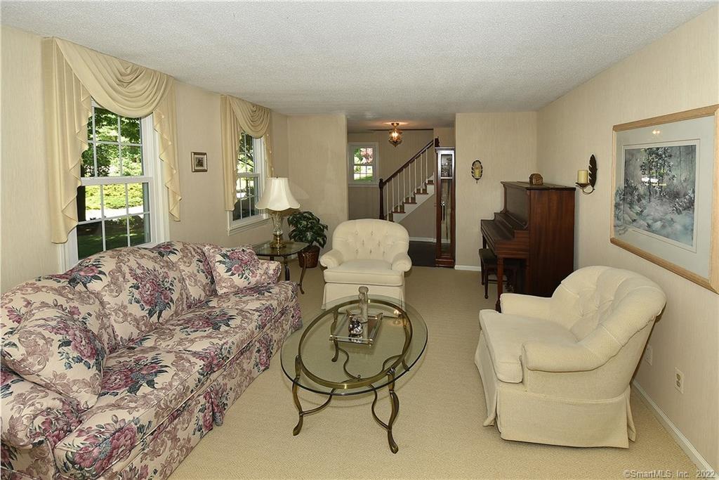 58 Pinewood Drive, Vernon, CT 06066 - Thumbnail 6