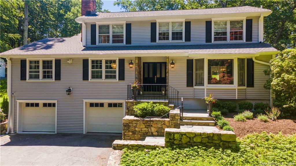 7 Littlebrook Road — exterior photo